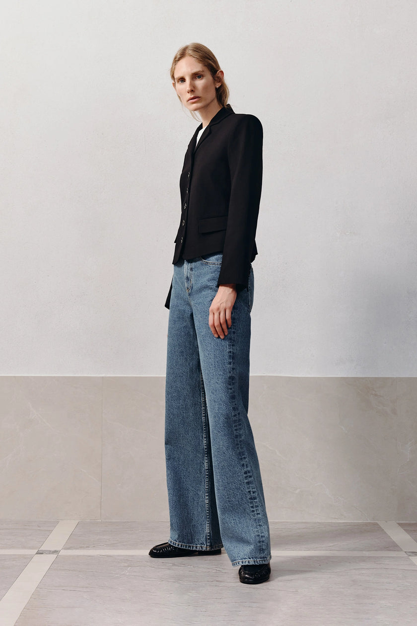 Lenn Fitted Short Blazer Black