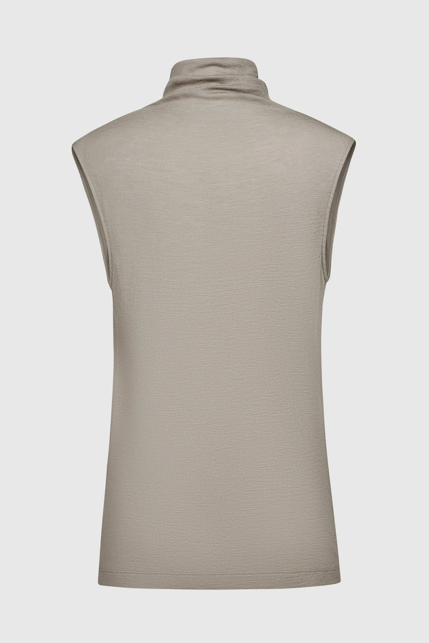 Lilou Sleeveless Turtleneck Top Camel