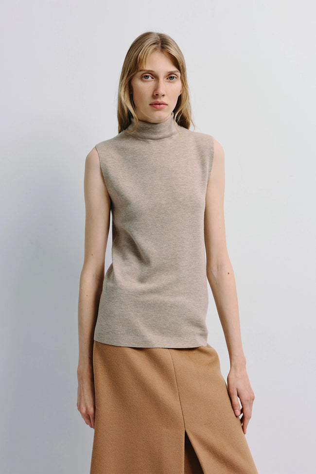 Lilou Sleeveless Turtleneck Top Camel