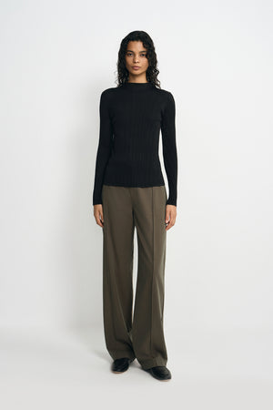 Vianne Pleated Top