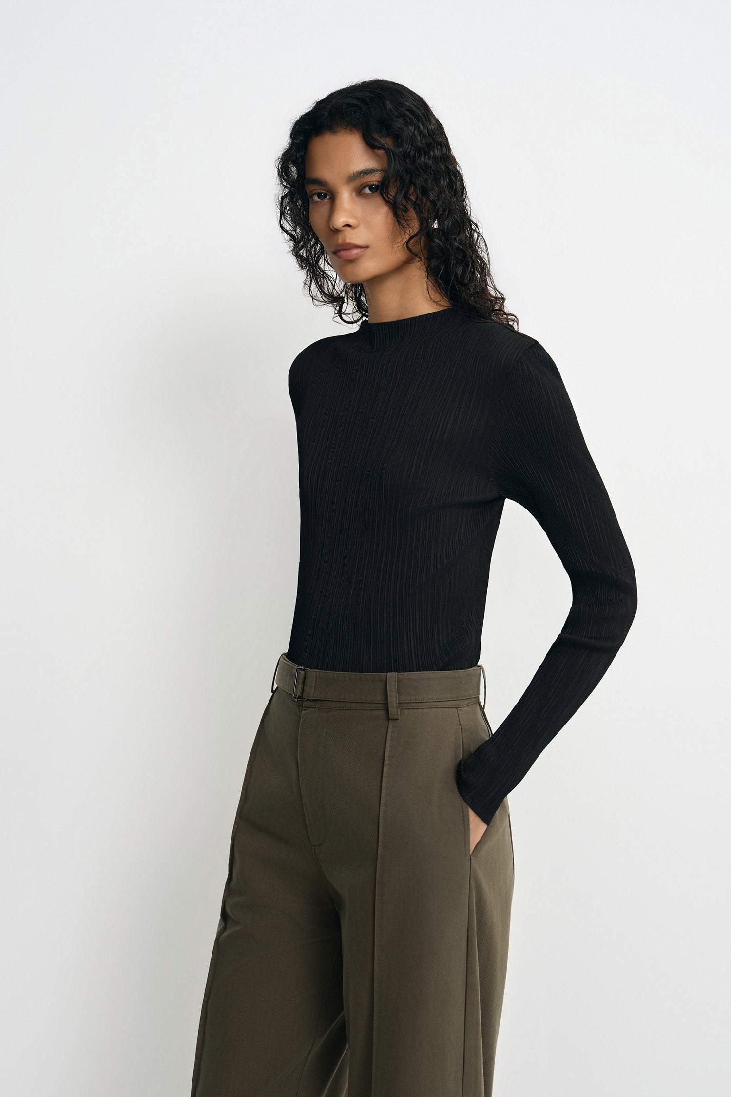 Vianne Pleated Top