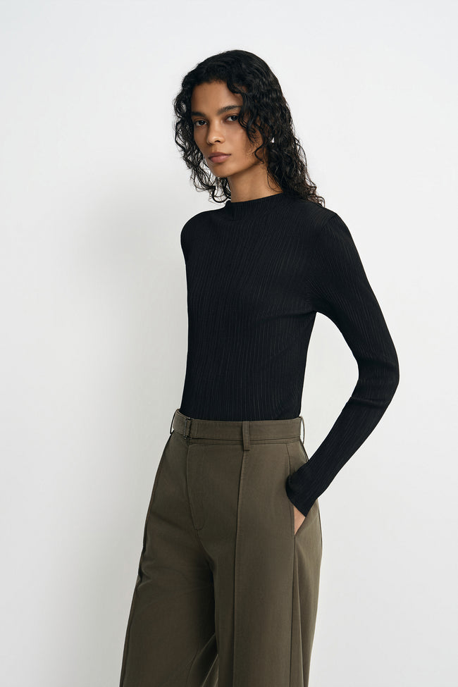 Vianne Pleated Top