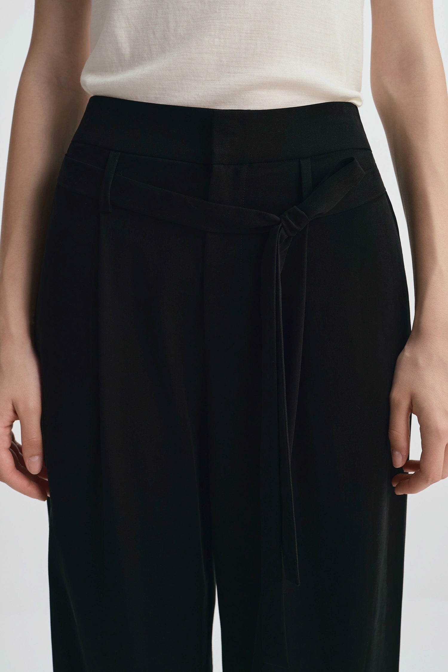 Miles Tie Belt Wide Leg Pant Black
