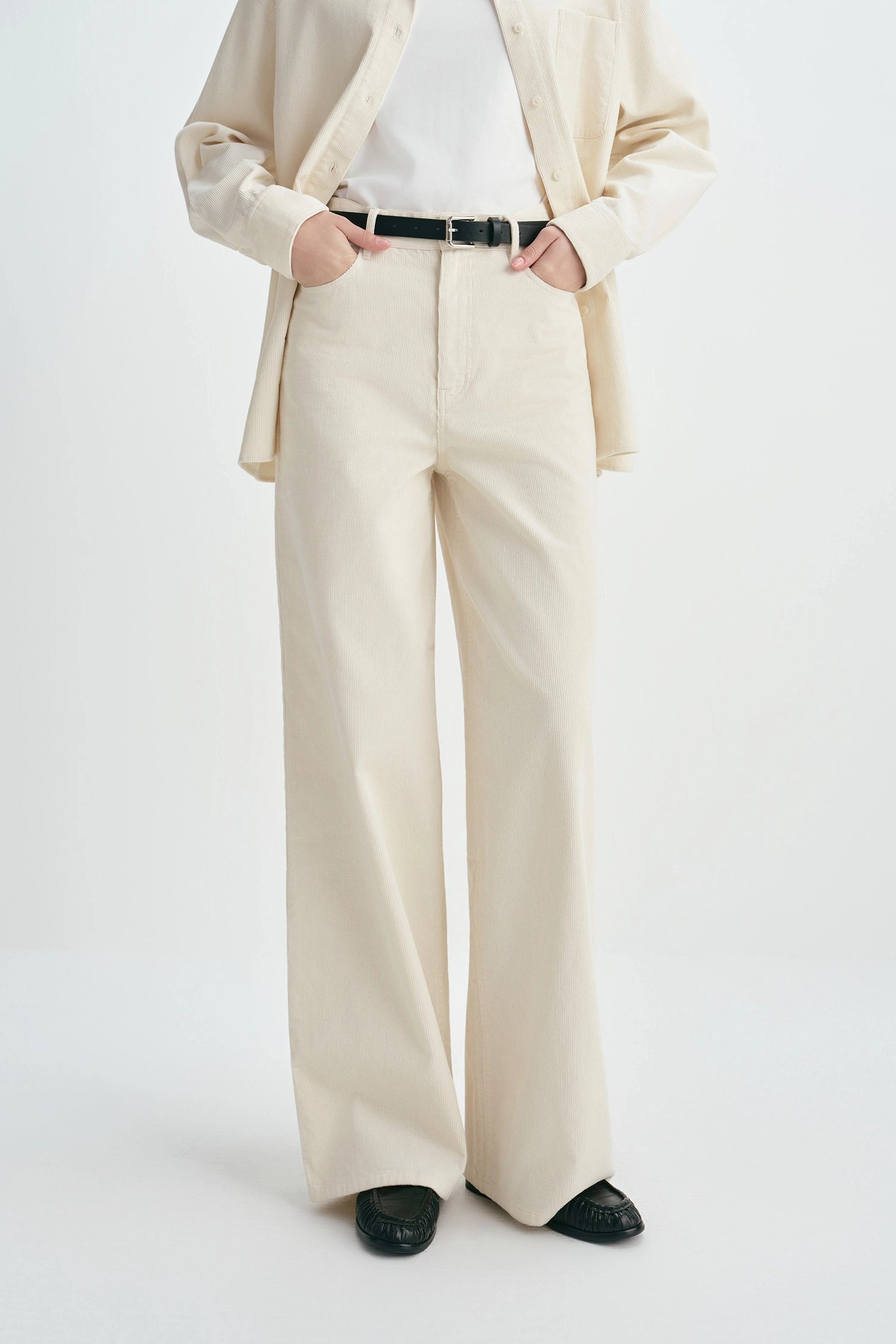 Roy 5-Pocket Cord Pant Cannoli Cream