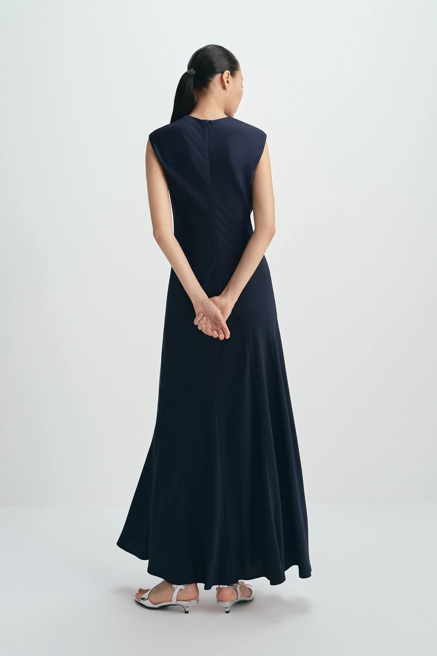 Colette Maxi Dress in Slate | Rue Sophie Xs / Slate Colette Maxi Dress in Slate | Rue Sophie Xs / Slate