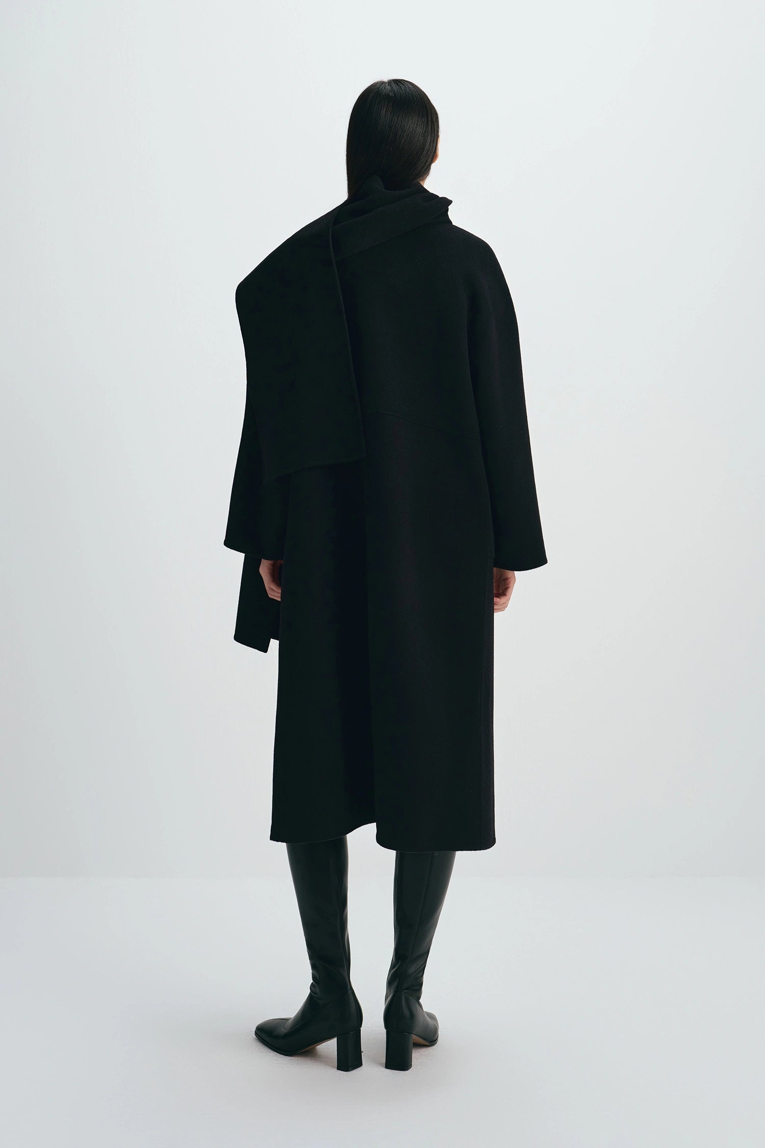 Kole Scarf Handmade Coat Black