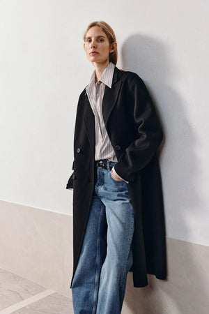 Teo Handmade Coat Black