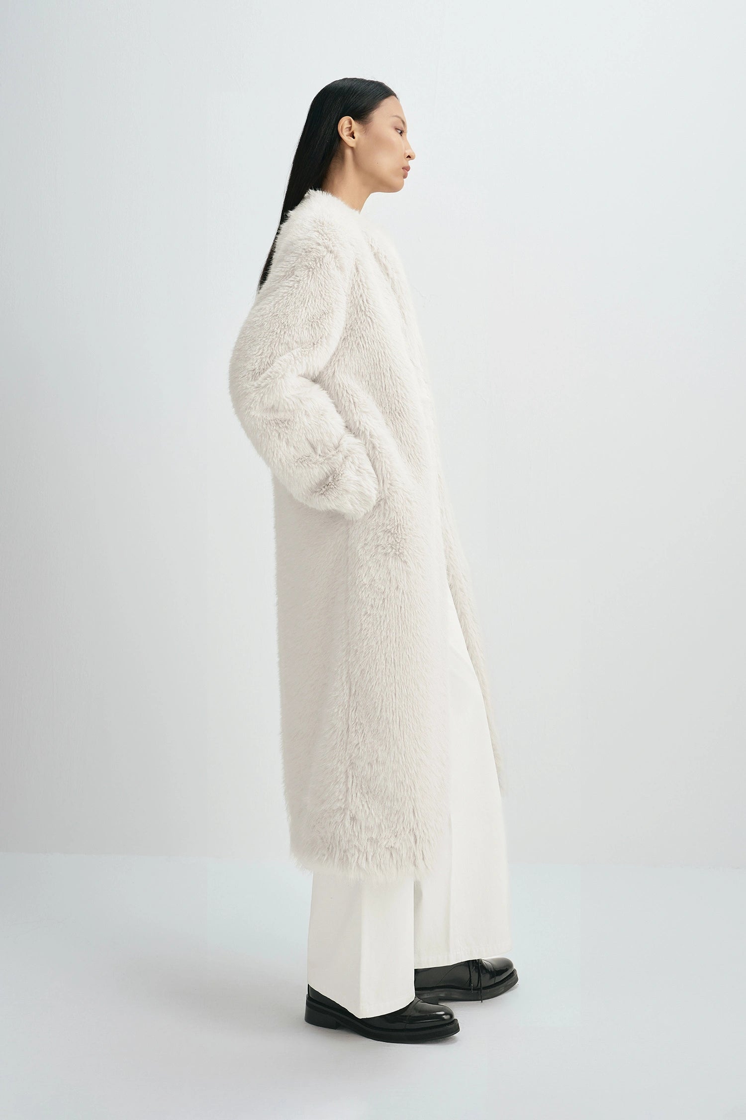 Ness Long Hair Faux Fur Coat Beige
