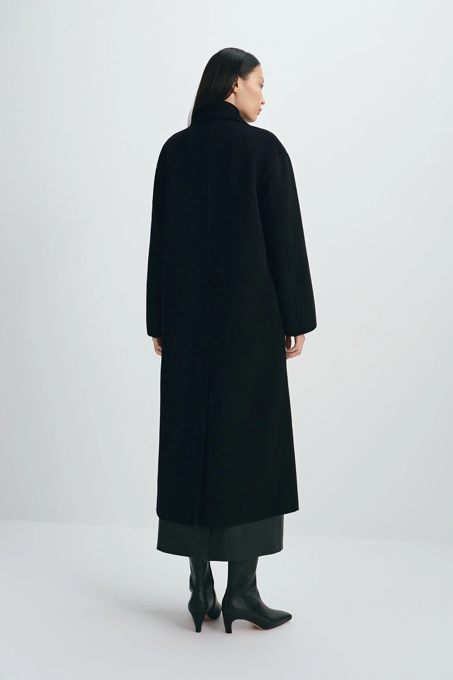 Antonella Handmade Midi Coat Black