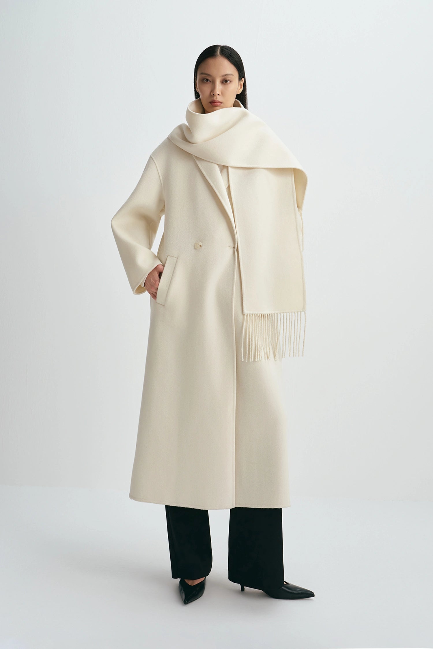 Greta Scarf Coat Creme