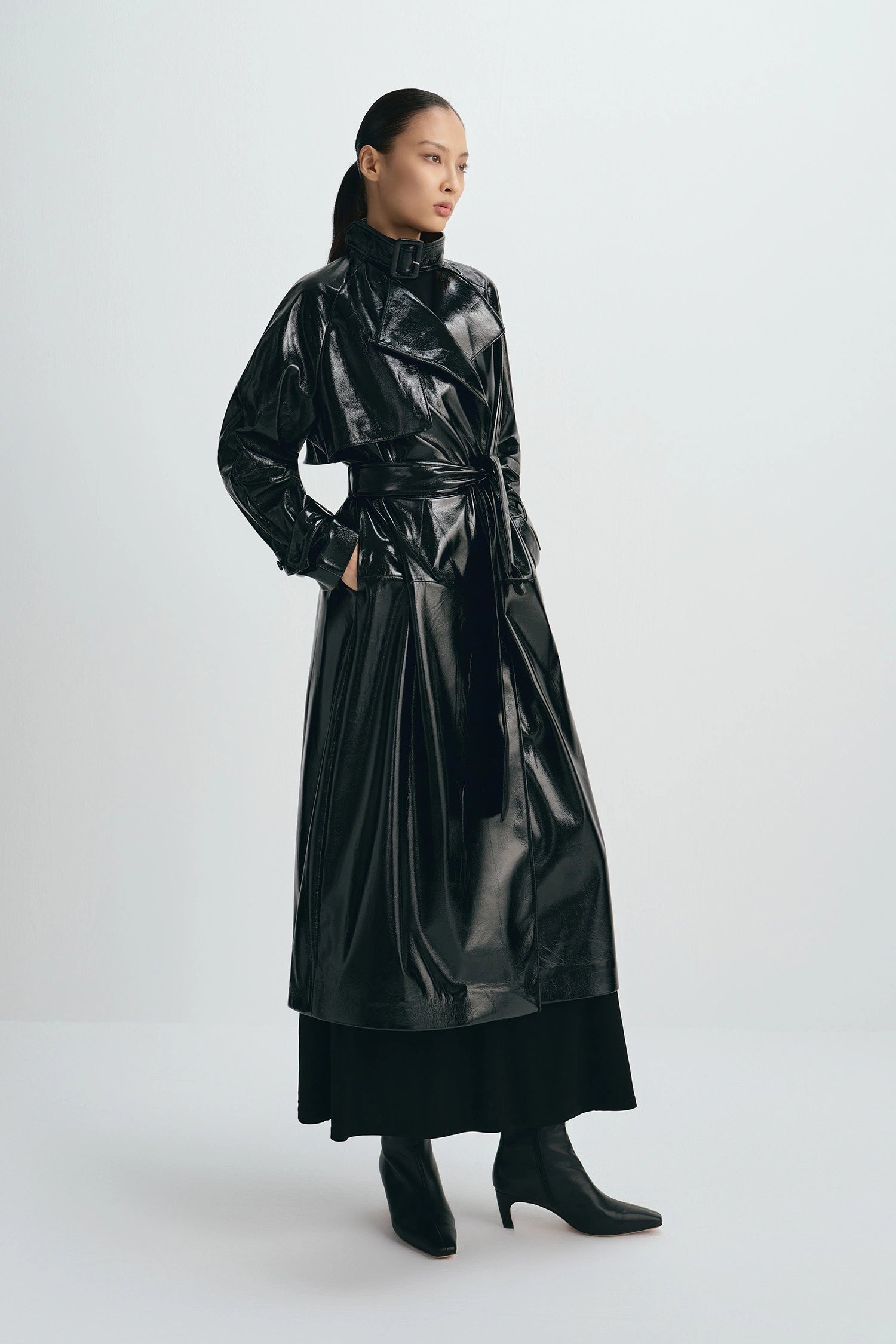 Hyde Shiny Pu Trench Coat Black