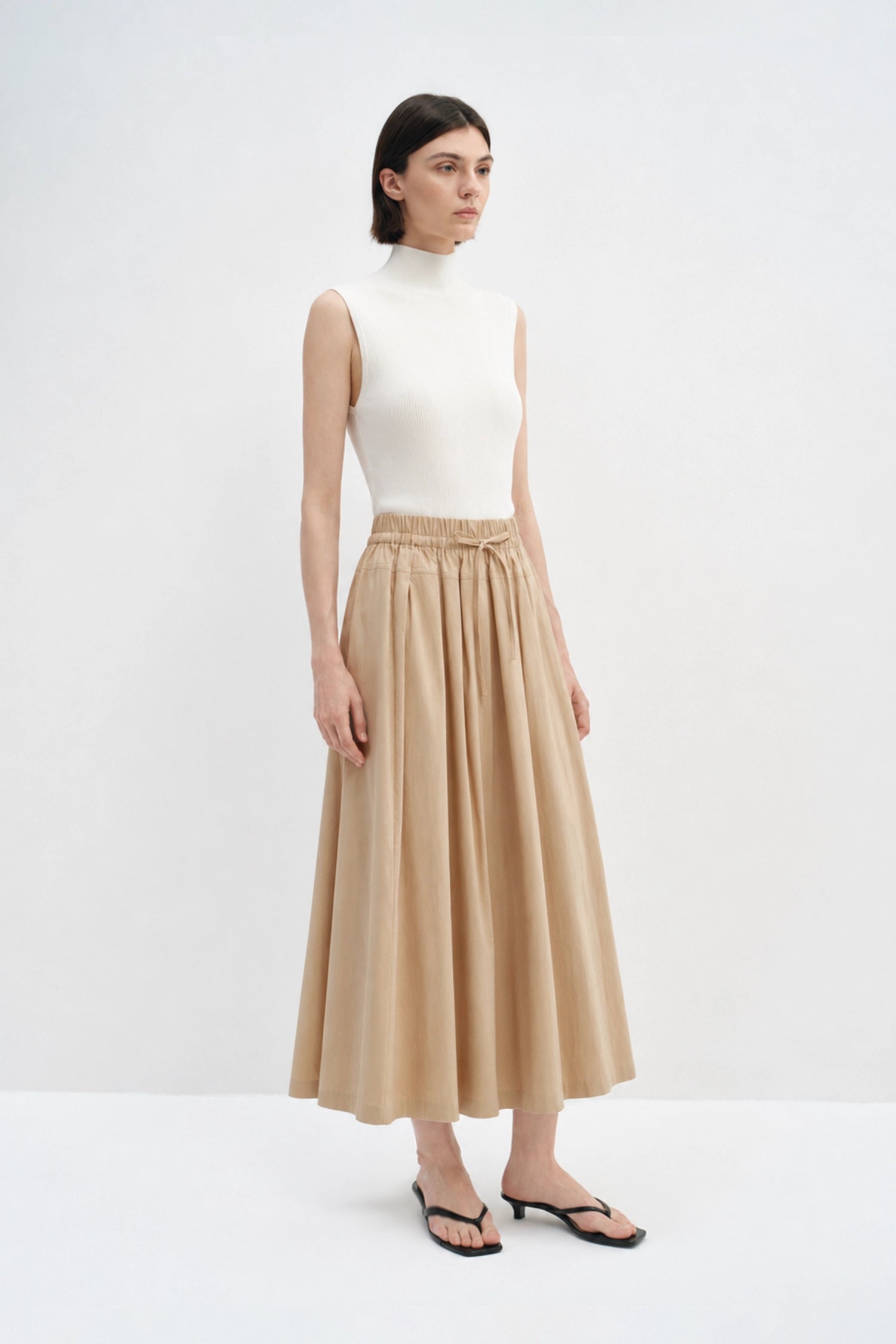 Panier Drawstring Waist Pleated Skirt