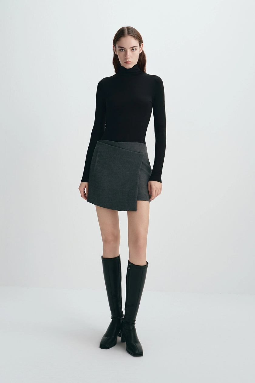 Jaliah Wool Turtleneck Top Black