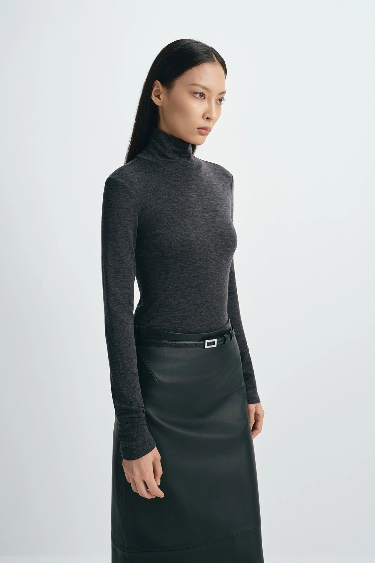 Jaliah Wool Turtleneck Top H.Charcoal