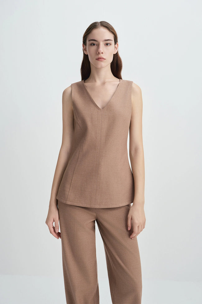 Jesi V-Neck Top Oak