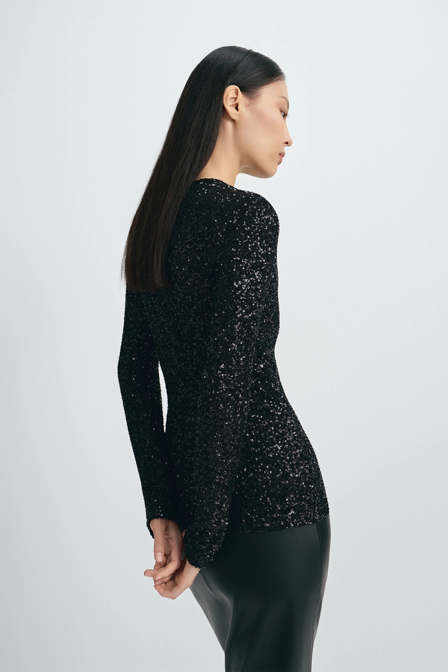 Lorynn Sequinned Top Black