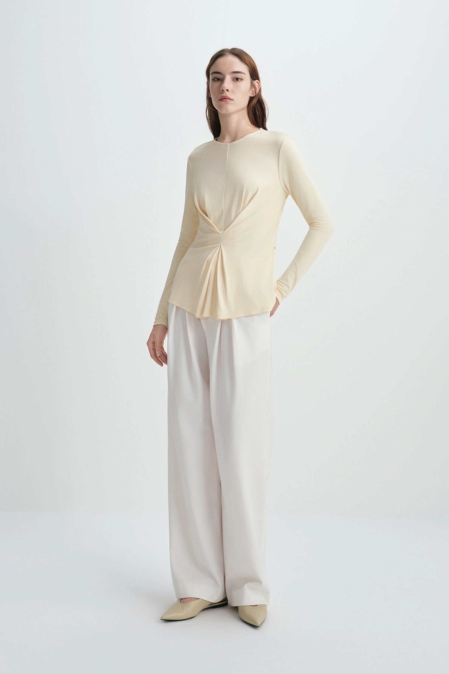 Sia Center Front Pleated Top Creme