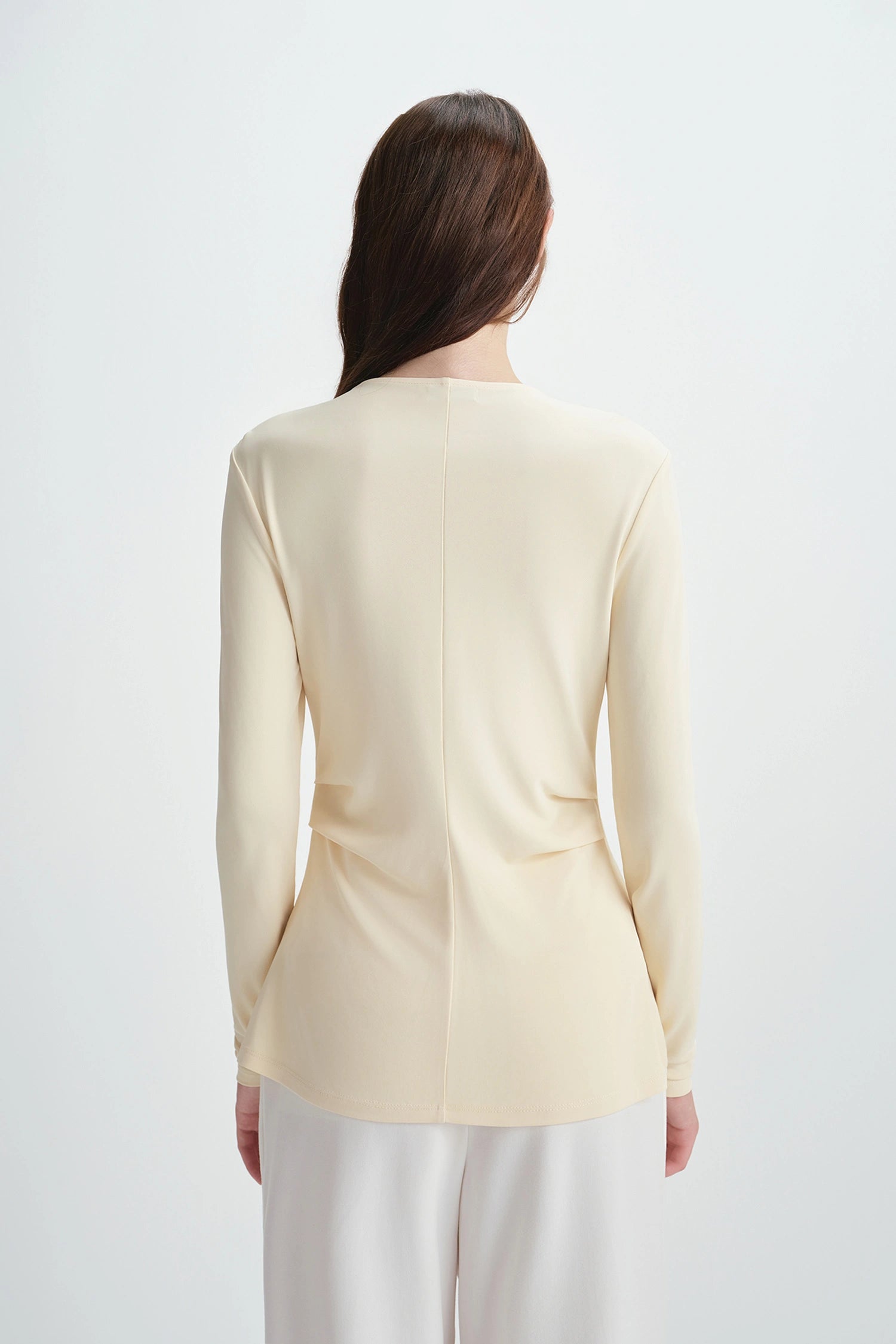 Sia Center Front Pleated Top Creme